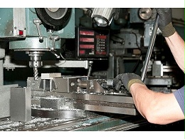 福田精密沖壓廠，沖壓模具淬火預防形變方法2-[誠瑞豐]