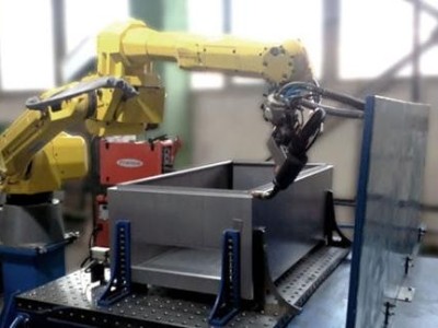 寮步鈑金加工廠(chǎng)的沖床自動(dòng)化生產(chǎn) 寮步鈑金加工廠(chǎng)的沖床自動(dòng)化生產(chǎn)